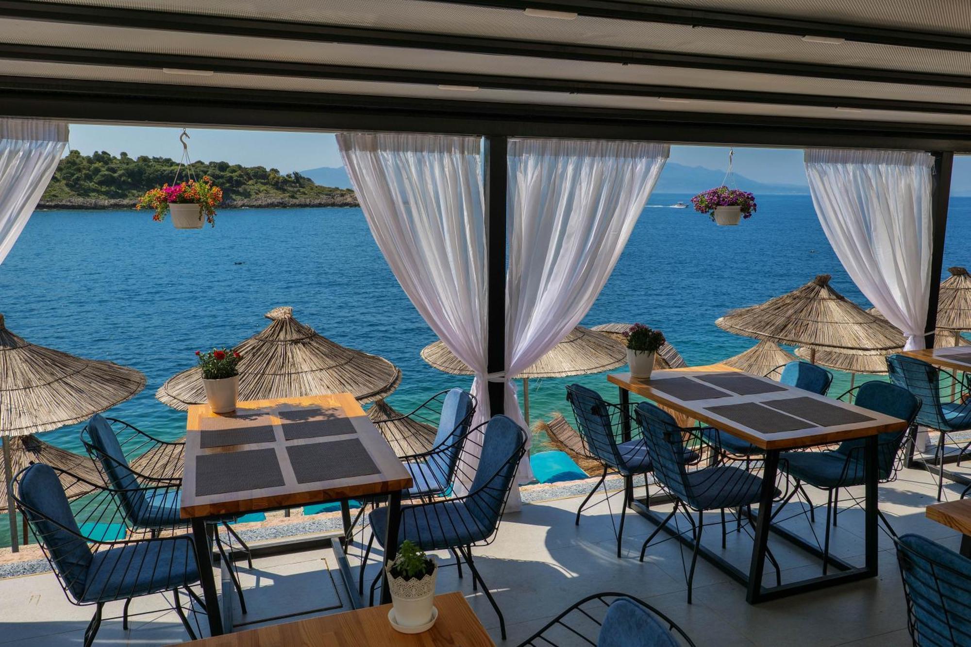 Fabeno Villa Sarandë エクステリア 写真